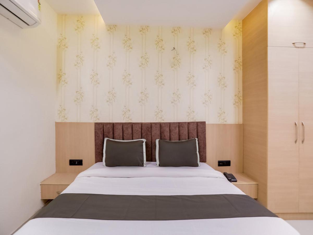 Townhouse Magnolia Corporate Stays غورغاون المظهر الخارجي الصورة